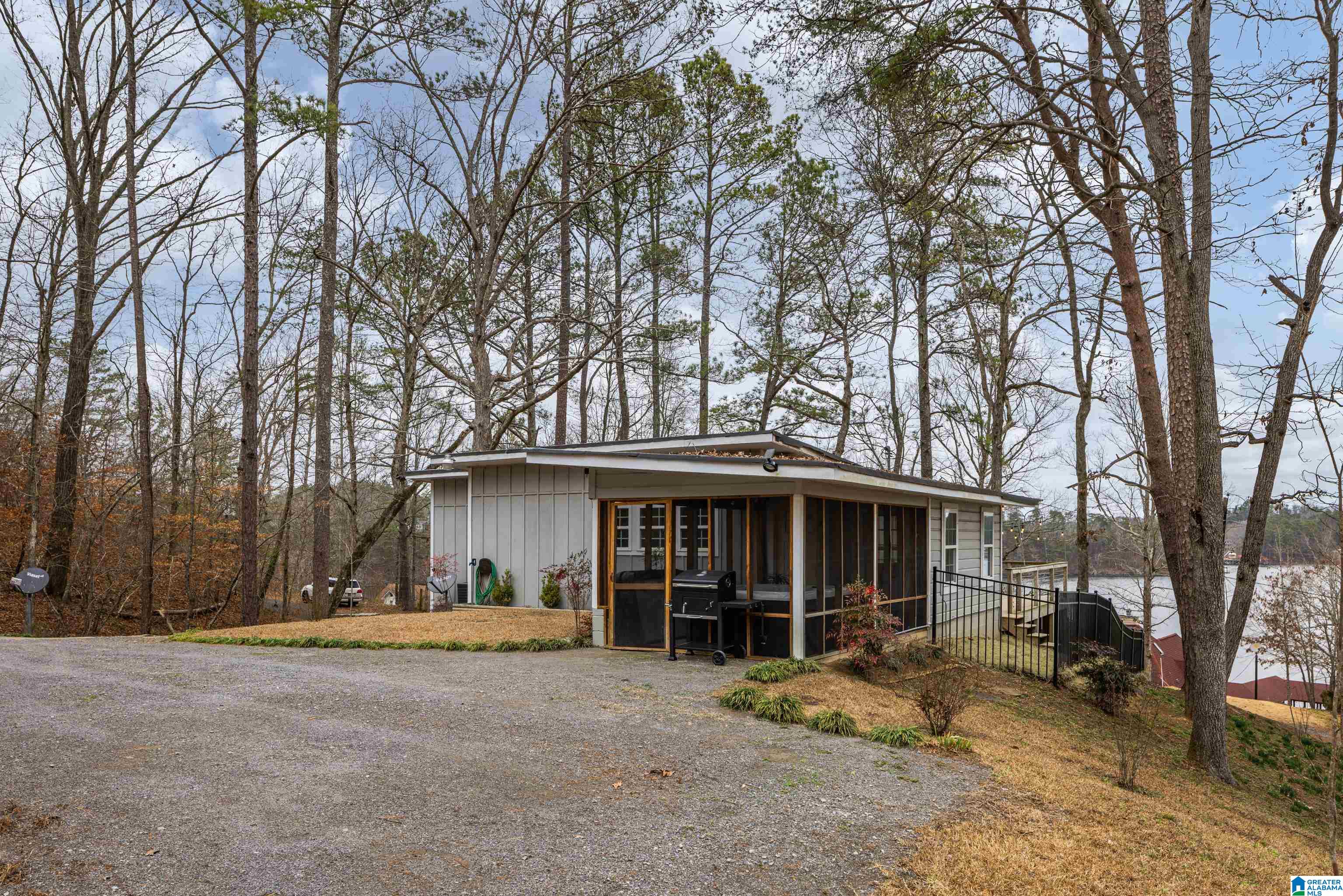 109 Sunset Strip Oneonta, AL 35121 - Photo 10 of 68