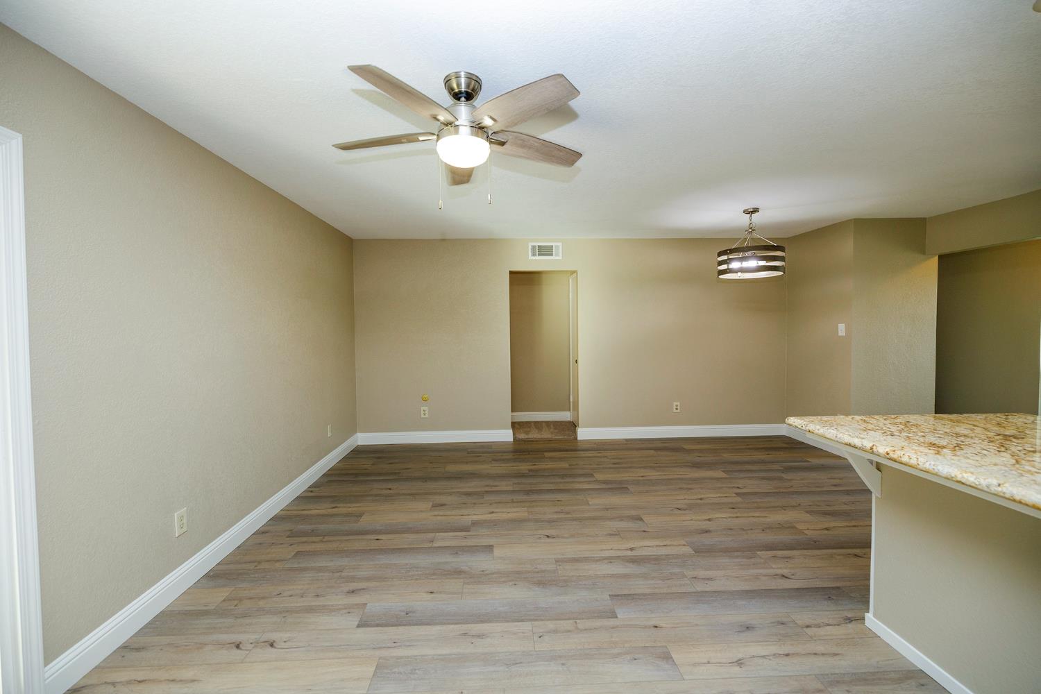 2516 Riedel Way Modesto, CA 95355 - Photo 9 of 27 Gallery Image 9