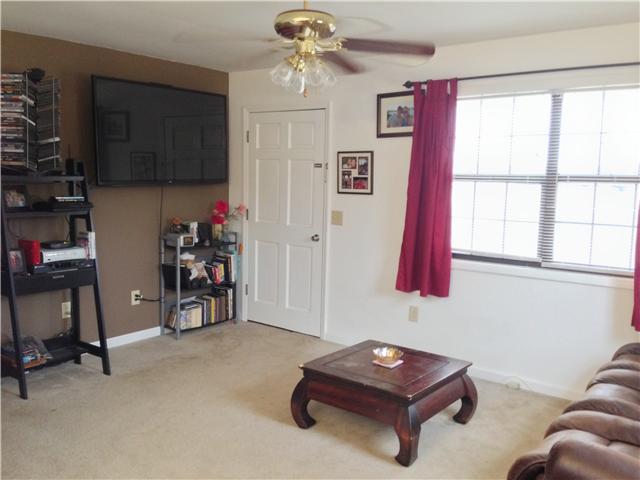 4194 Highship Road Murfreesboro, TN 37130 - Photo 4 of 20 Gallery Image 4