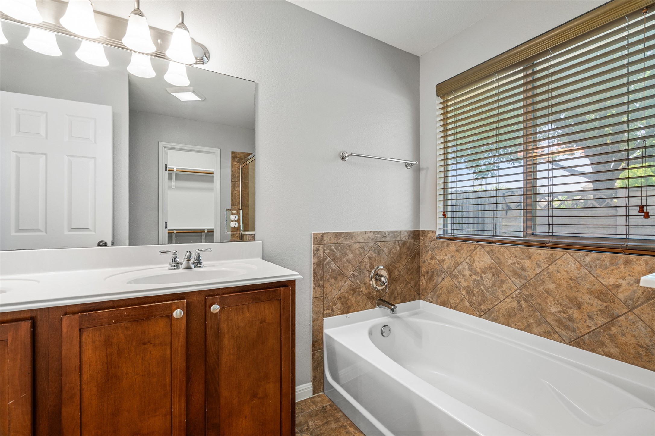 2505 Rusk Court Round Rock, TX 78665 - Photo 23 of 40