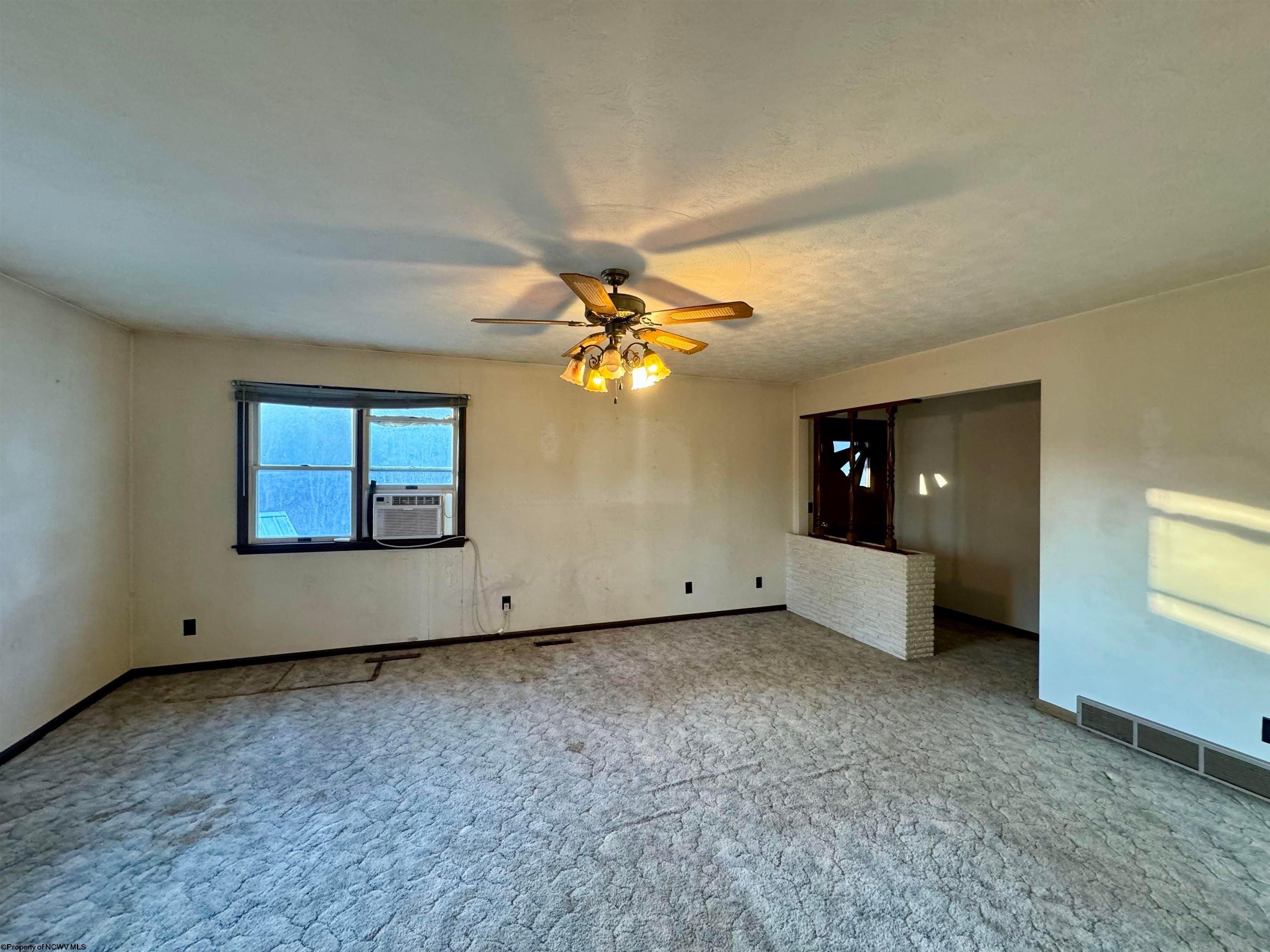 1496 Robinson Run Road Rivesville, WV 26588 - Photo 6 of 37 Gallery Image 6