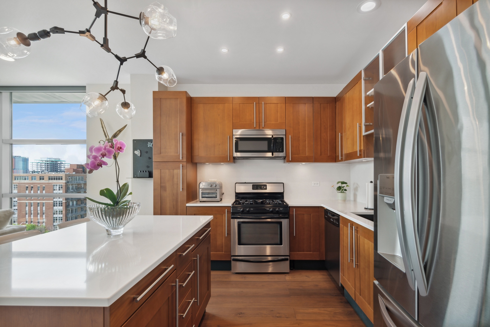 225 South Sangamon Street, Unit 912 Chicago, IL 60607 - Photo 11 of 22 Gallery Image 11