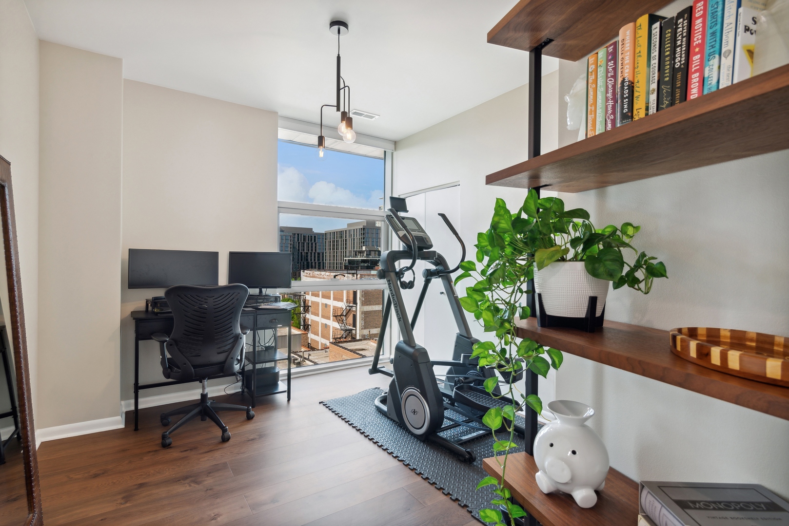 225 South Sangamon Street, Unit 912 Chicago, IL 60607 - Photo 15 of 22 Gallery Image 15