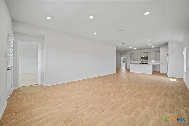 $1,900 | 465 Payton Drive, New Braunfels, TX 78130