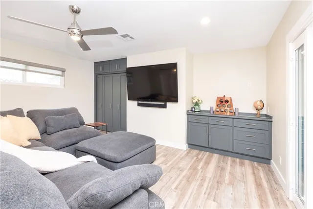 $1,550,000 | 9326 Via Amorita, Downey, CA 90241