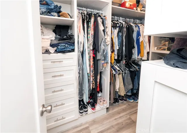 $1,550,000 | 9326 Via Amorita, Downey, CA 90241