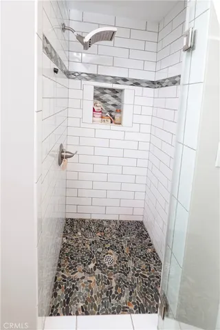 $1,550,000 | 9326 Via Amorita, Downey, CA 90241