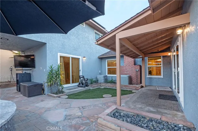 $1,550,000 | 9326 Via Amorita, Downey, CA 90241