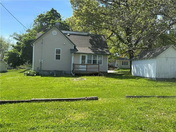 $120,000 | 609 North Mulberry Street, Maryville, MO 64468