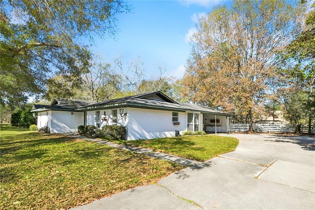 344 Huntington Drive Slidell, LA 70458 - Photo 2 of 27