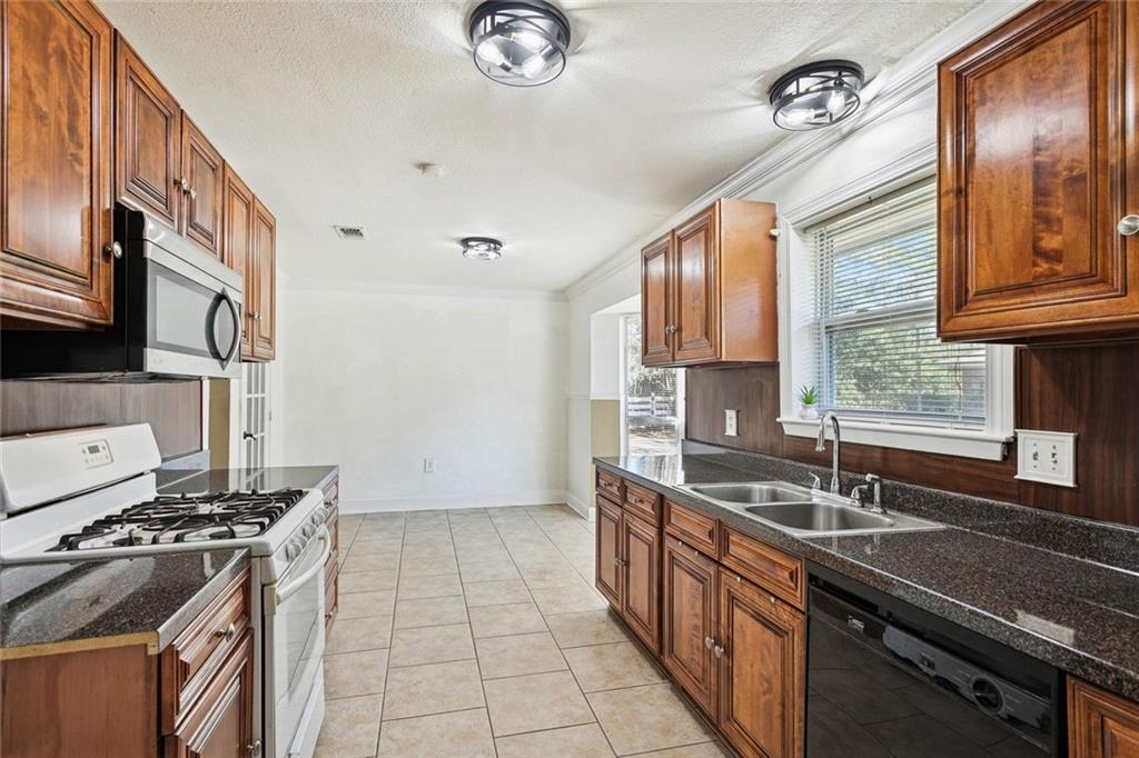 344 Huntington Drive Slidell, LA 70458 - Photo 5 of 27