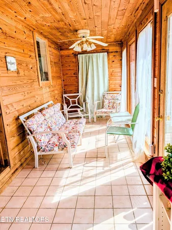 724 West Old Highway 53, Celina, TN 38551