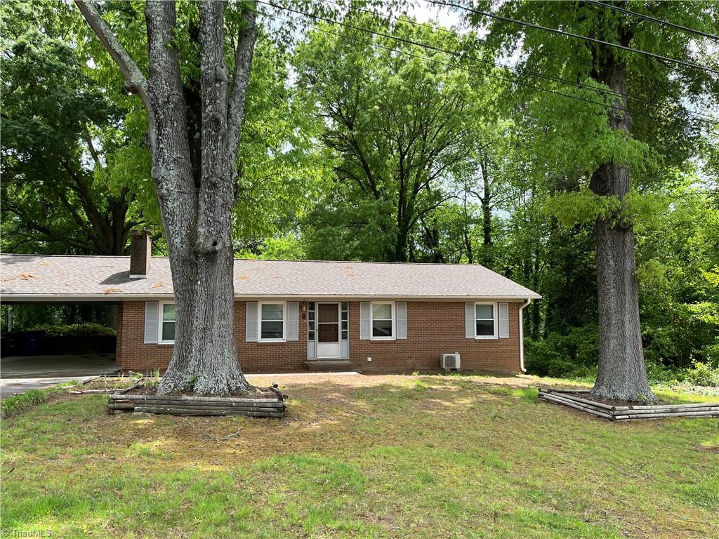 1040 Linger Road Winston-Salem, NC 27127 - Photo 1 of 6 Gallery Image 1