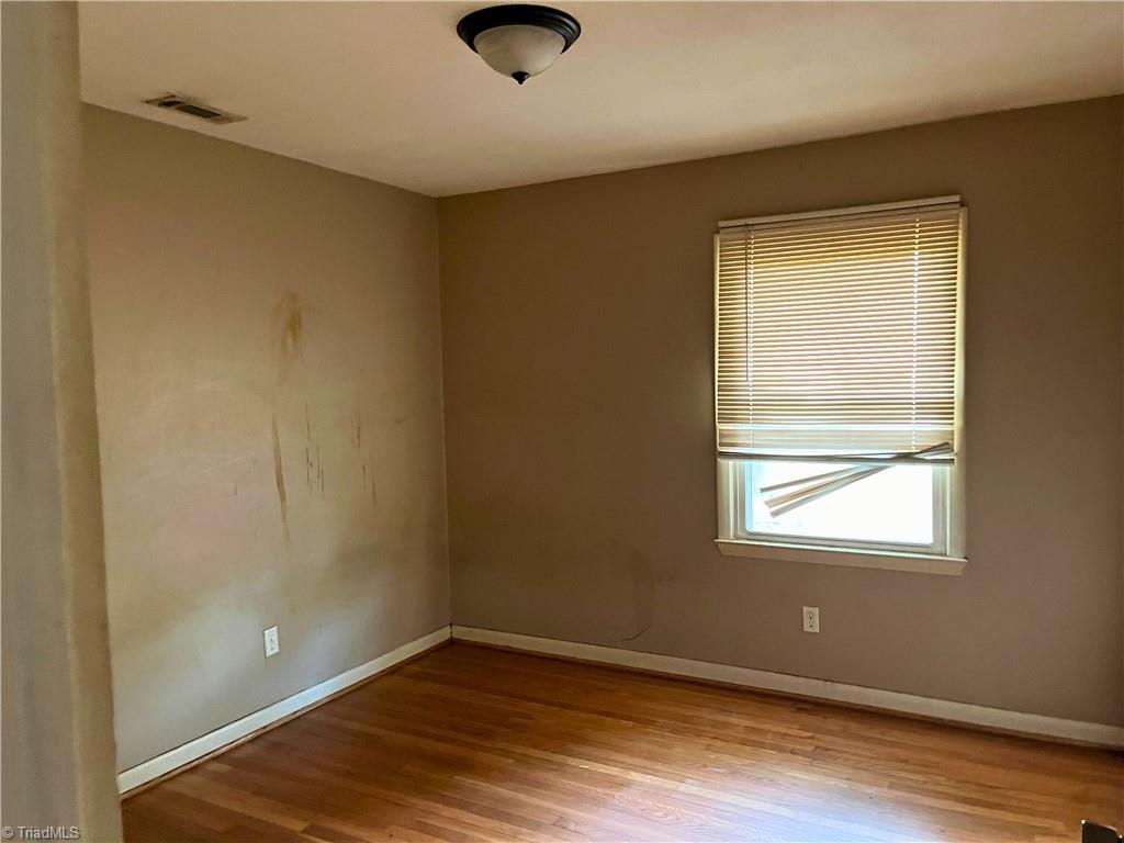 1040 Linger Road Winston-Salem, NC 27127 - Photo 6 of 6 Gallery Image 6