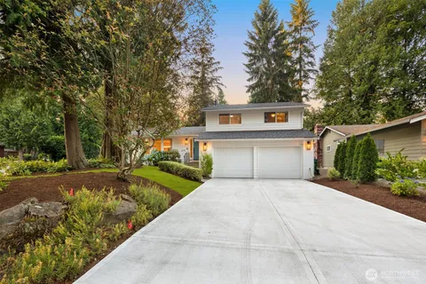 $1,349,998 | 10702 Northeast 144th Court, Kirkland, WA 98034