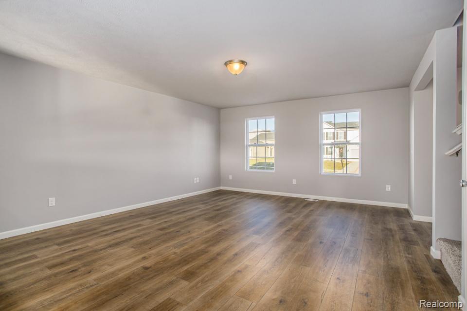 3172 Quail Ridge Court Clio, MI 48420 - Photo 2 of 29