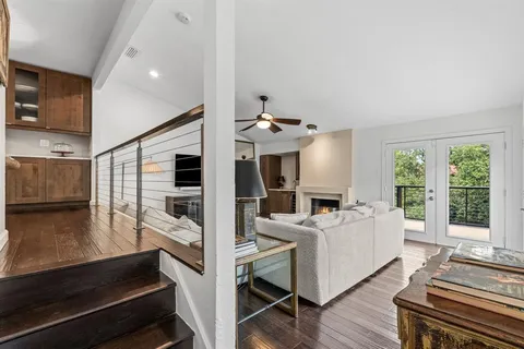 $450,000 | 6124 Summer Creek Circle, Dallas, TX 75231