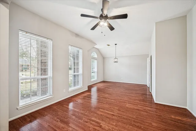 $385,000 | 12530 Hammersmith Drive, Tomball, TX 77377