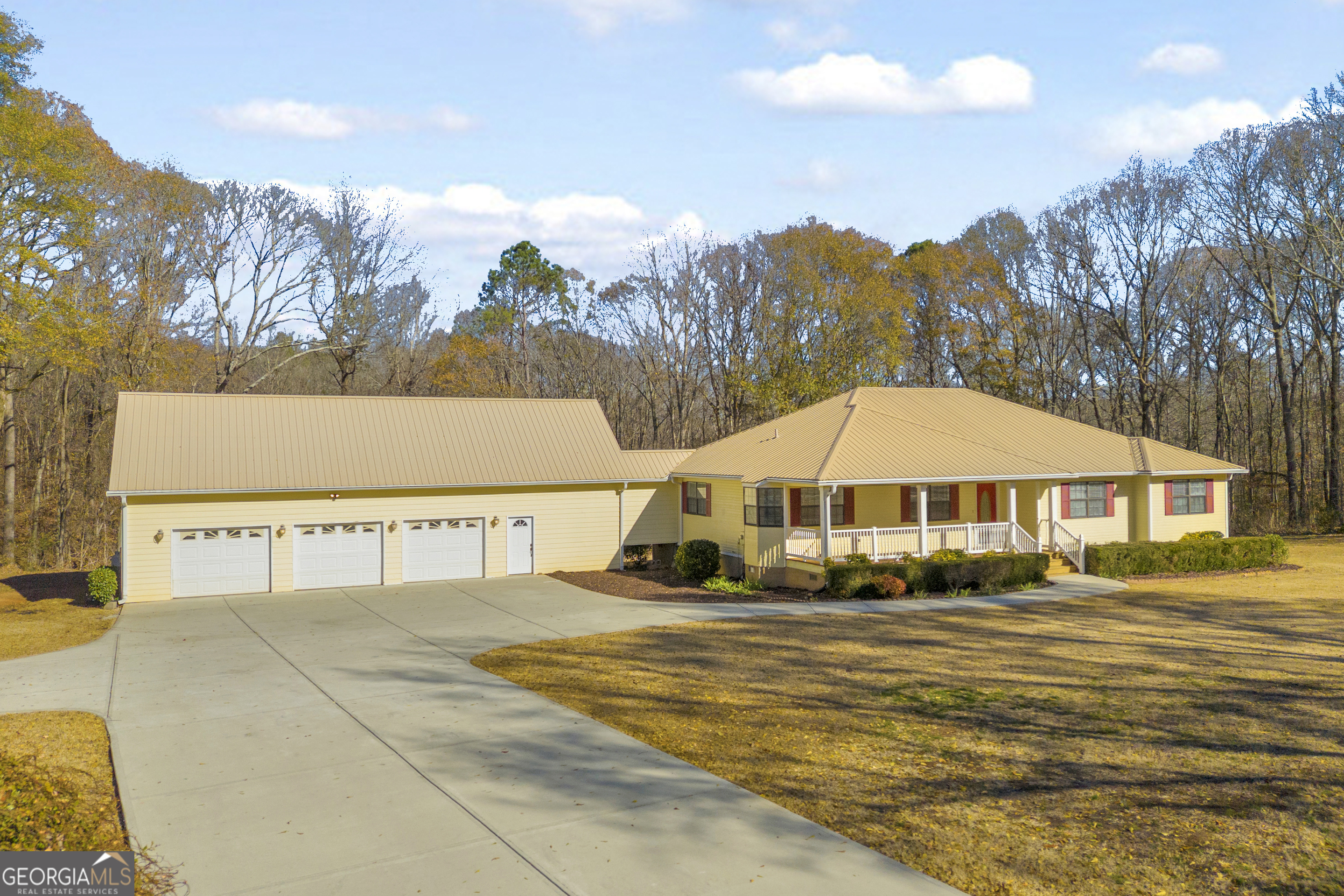 433 Neal Road Commerce, GA 30530 - Photo 2 of 63