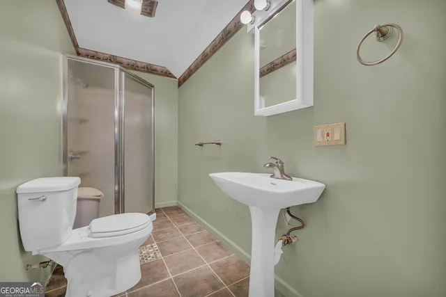 $570,000 | 433 Neal Road, Commerce, GA 30530