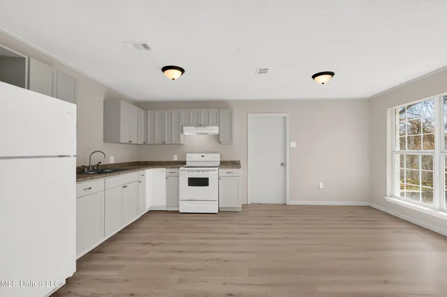 $148,999 | 310 Charles Avenue, Long Beach, MS 39560