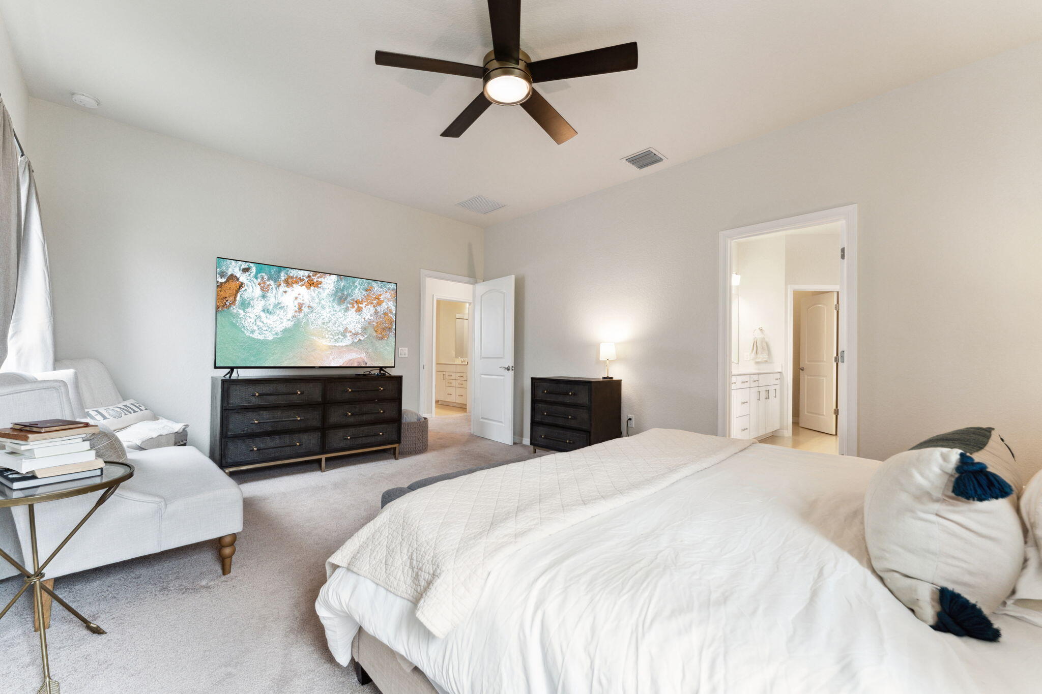 4783 Chantilly Road Lake Worth, FL 33467 - Photo 21 of 39 Primary Bathroom