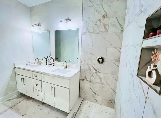 $329,000 | 3292 North Highway 52, St. Stephen, SC 29479