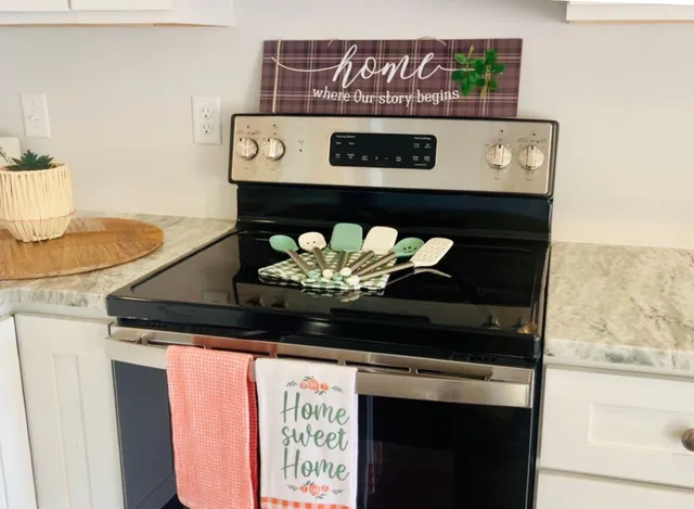 $329,000 | 3292 North Highway 52, St. Stephen, SC 29479