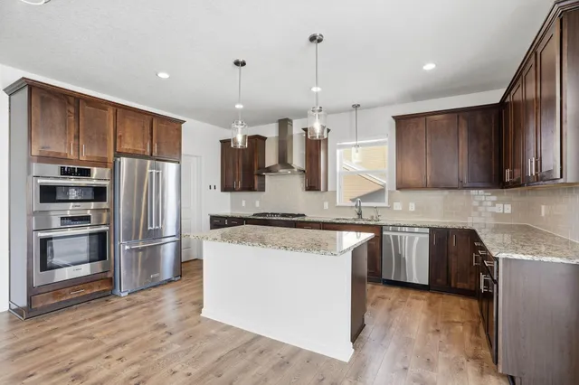 $3,950 | 5610 Xene Lane North, Plymouth, MN 55446