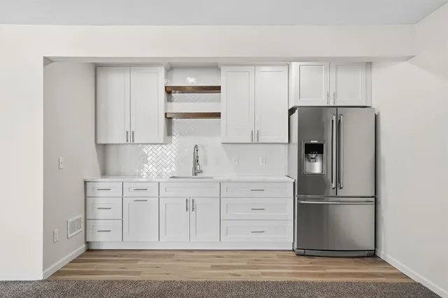 $3,950 | 5610 Xene Lane North, Plymouth, MN 55446