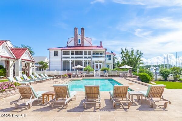 203 River Watch Road Oriental, NC 28571 - Photo 45 of 47 Harbor Club & Pool (Large)