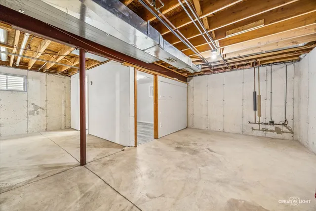 $334,000 | 415 North West Street, Plano, IL 60545