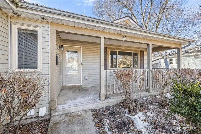 $334,000 | 415 North West Street, Plano, IL 60545