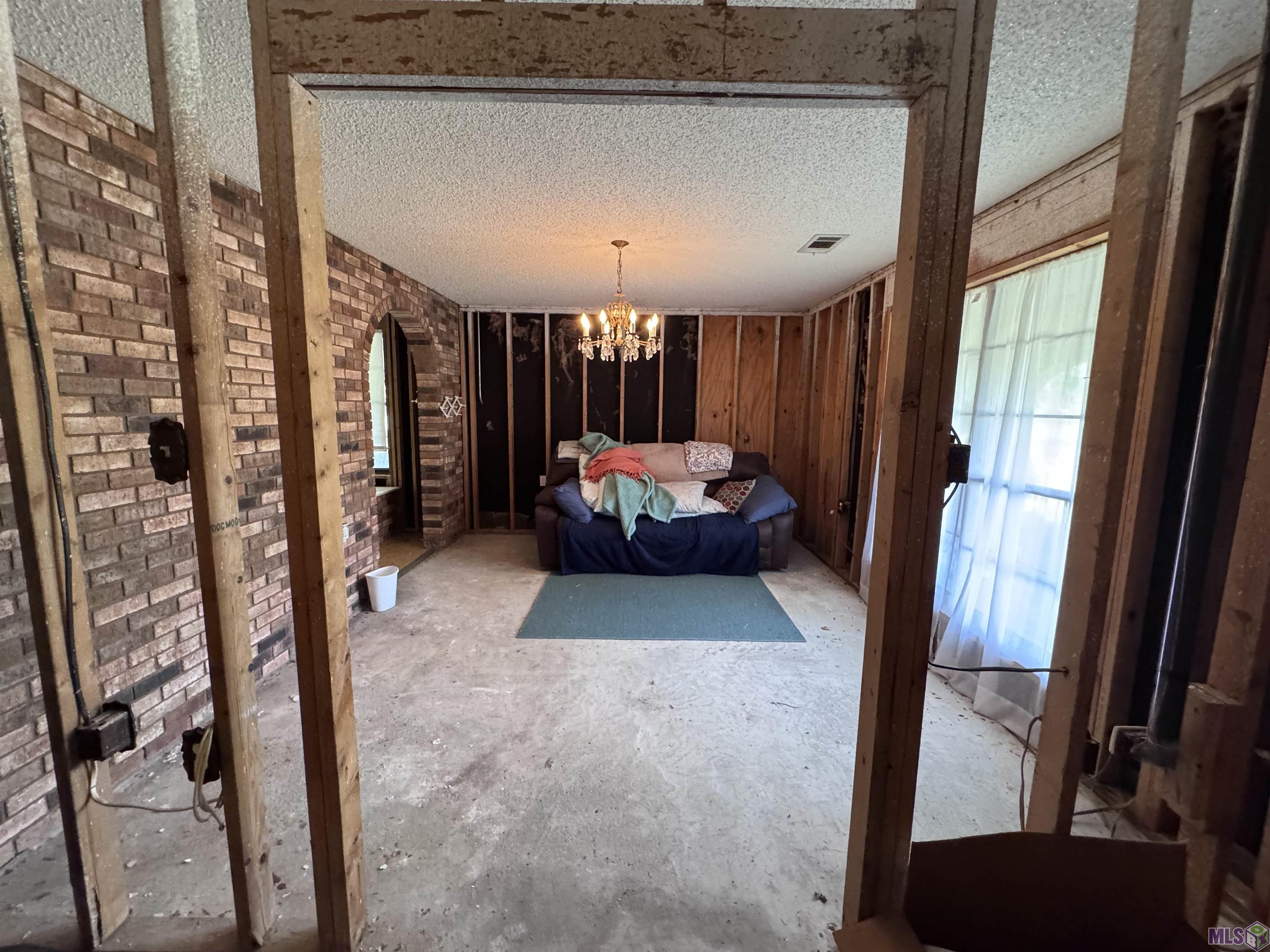 12222 Blackwater Road Baker, LA 70714 - Photo 6 of 19 Gallery Image 6