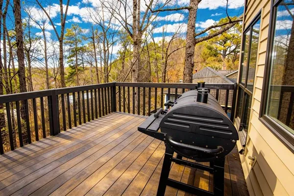 $594,500 | 93 Skyland Drive, Roswell, GA 30075