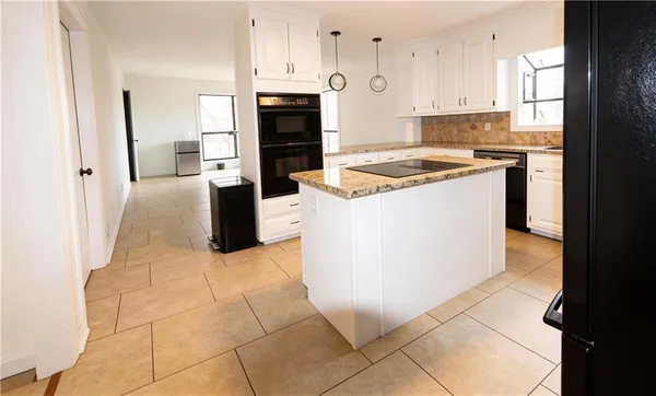 $594,500 | 93 Skyland Drive, Roswell, GA 30075