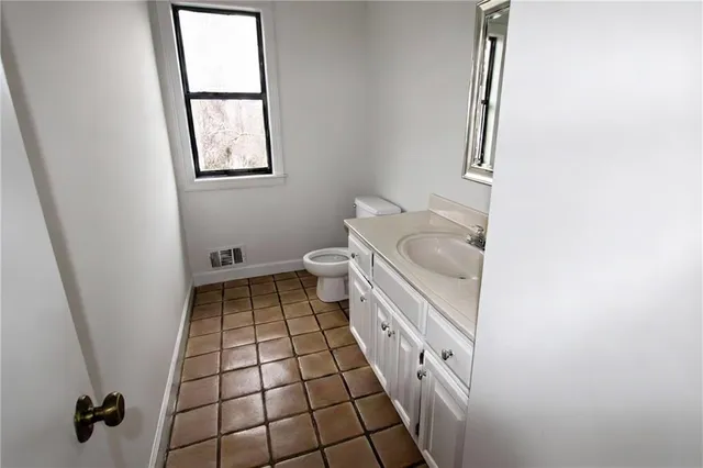 $659,500 | 93 Skyland Drive, Roswell, GA 30075