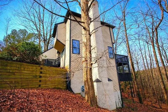 $659,500 | 93 Skyland Drive, Roswell, GA 30075