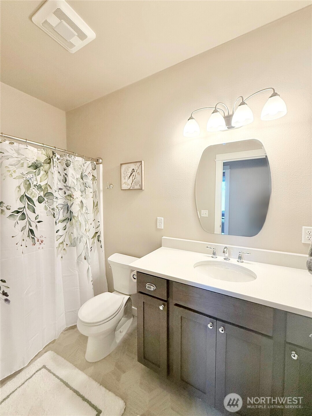 103 Johnson Creek Road Omak, WA 98841 - Photo 37 of 40 a bathroom with a sink toilet and shower