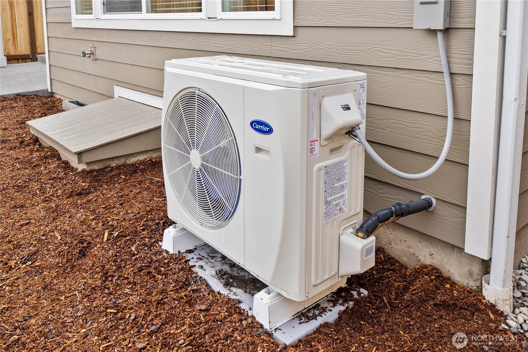 7308 Jenner Street Southwest Tumwater, WA 98512 - Photo 31 of 34 a utility room with dryer and washer
