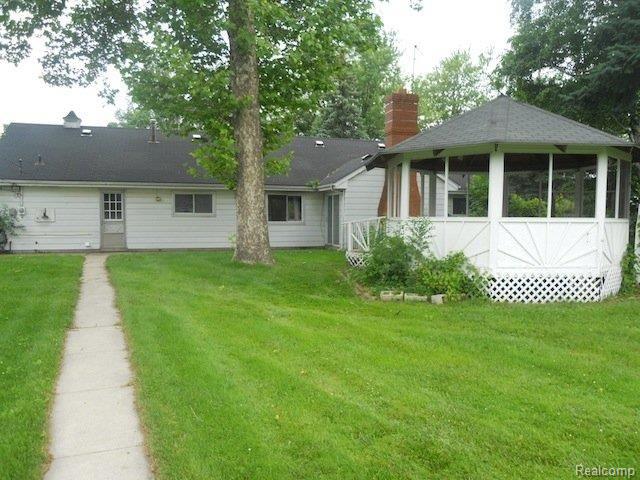 12459 Inkster Road Taylor, MI 48180 - Photo 2 of 2 DSCN2478.JPG