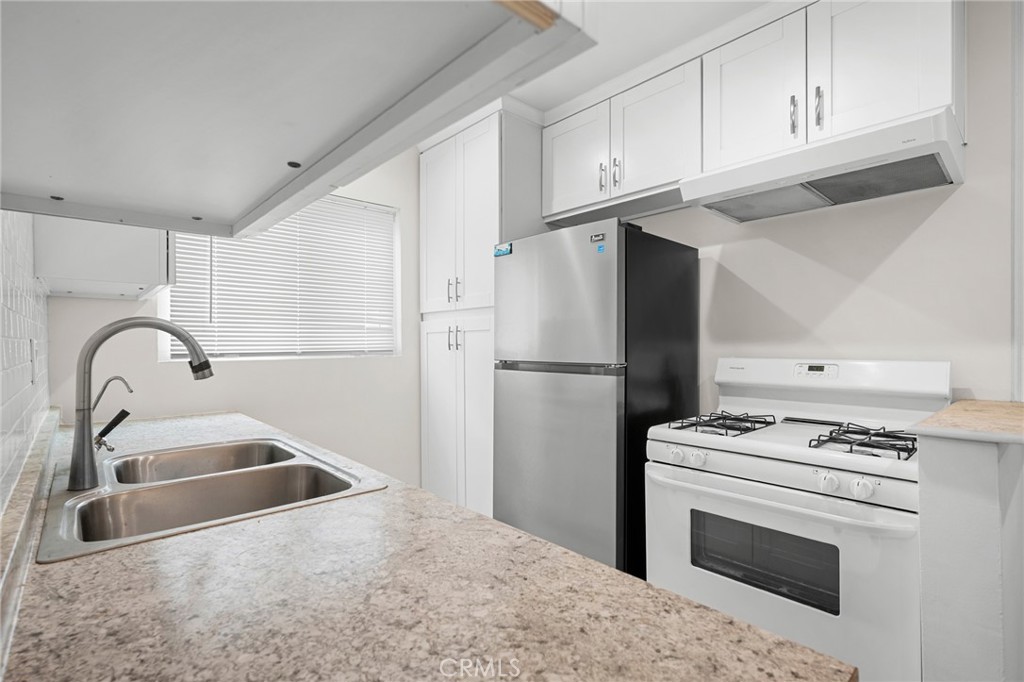 10204 Big Tujunga Canyon Road, Unit 2 Tujunga, CA 91042 - Photo 11 of 15