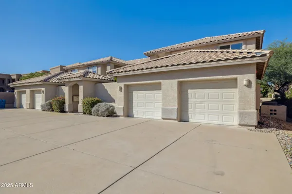 $430,500 | 13826 North Saguaro Boulevard, Unit 202, Fountain Hills, AZ 85268