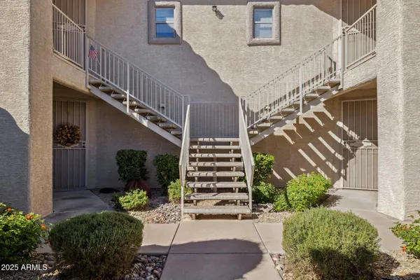 $428,000 | 13826 North Saguaro Boulevard, Unit 202, Fountain Hills, AZ 85268