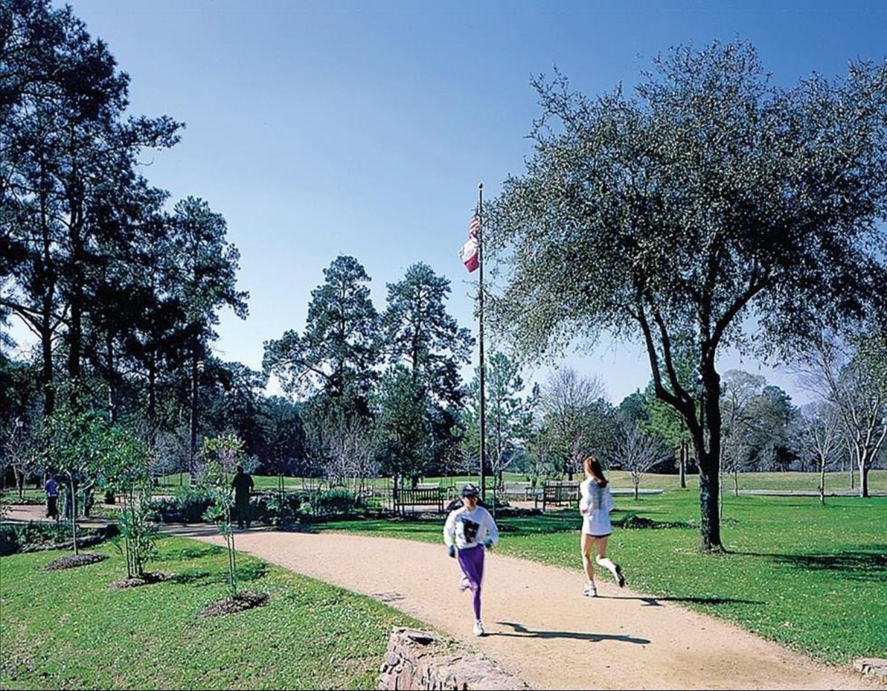 6310 Arnot Street Houston, TX 77007 - Photo 21 of 21 Run out your door..... and run in the park.