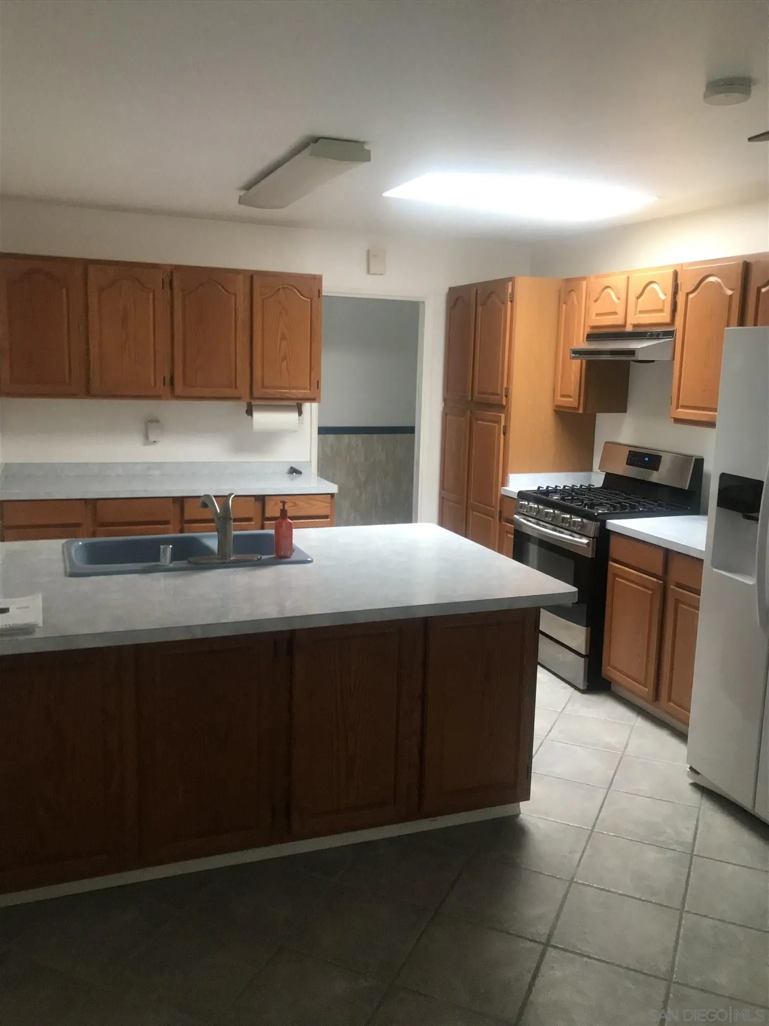 8161 Brampton Street Spring Valley, CA 91977 - Photo 15 of 20 Gallery Image 15