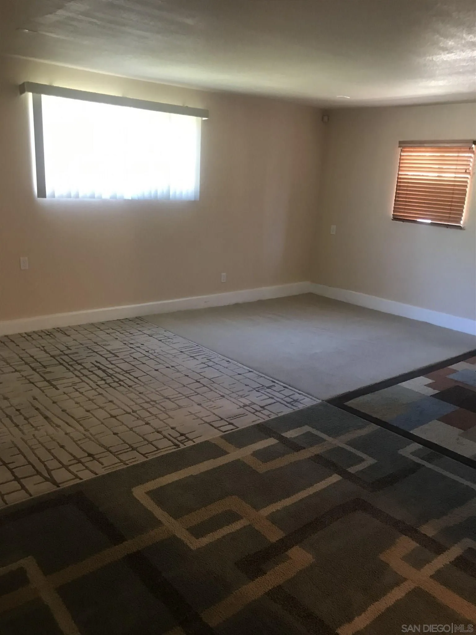 8161 Brampton Street Spring Valley, CA 91977 - Photo 6 of 20 Gallery Image 6