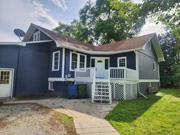 $175,000 | 306 West Webster Street, Benton, IL 62812