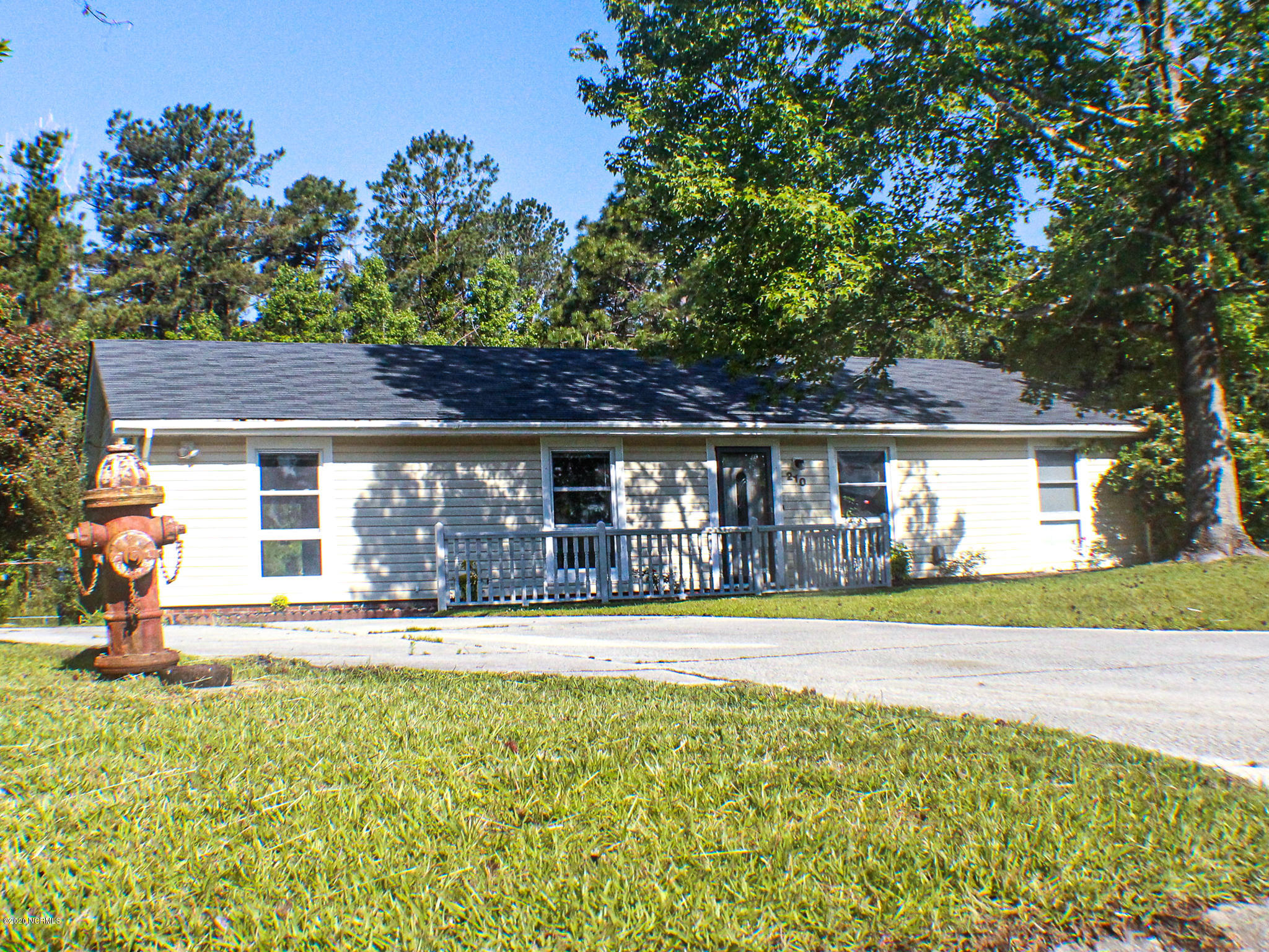 210 Poplar Road Havelock, NC 28532 - Photo 1 of 16 Front of house
