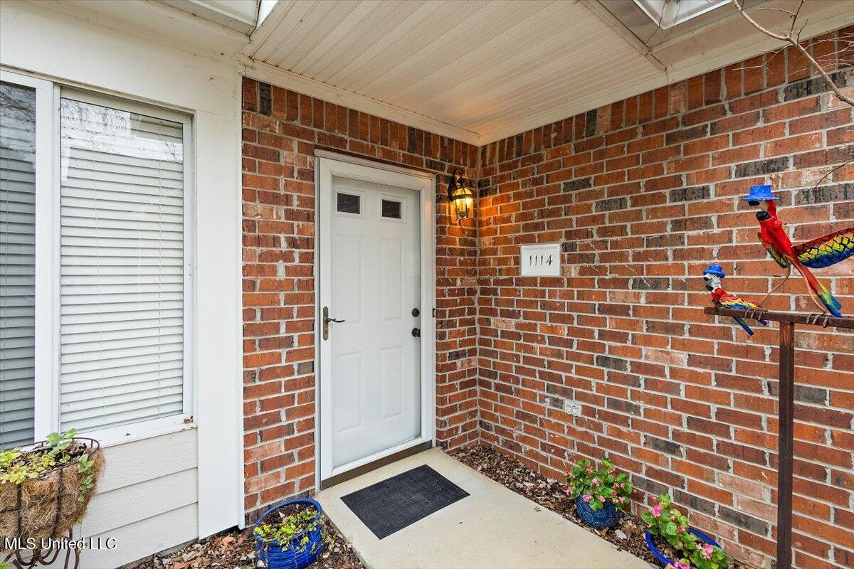 1114 Gerrits Landing Brandon, MS 39047 - Photo 3 of 19 03-HTP_4634